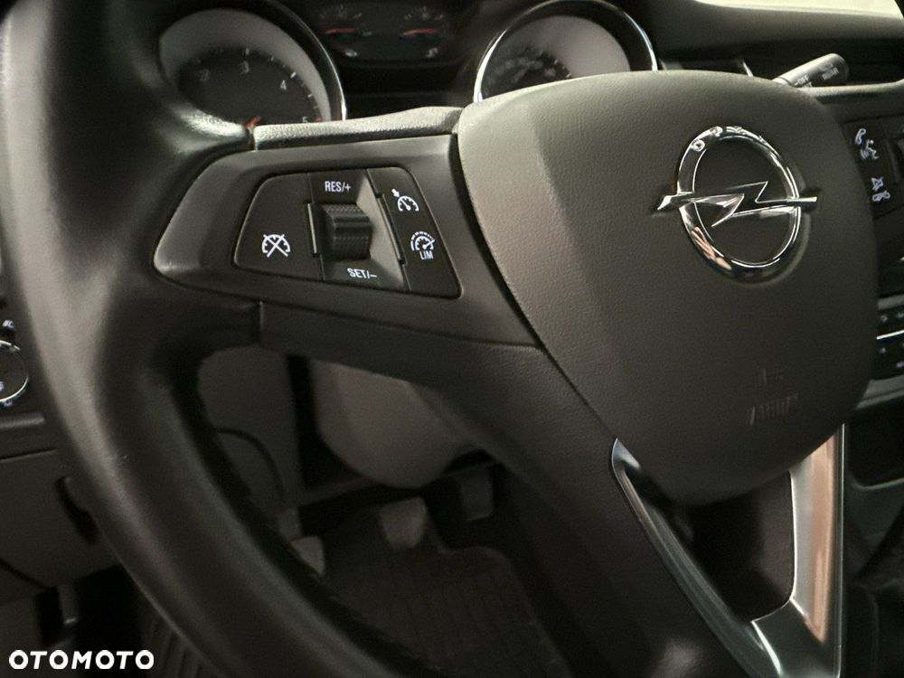 Opel Astra - 27