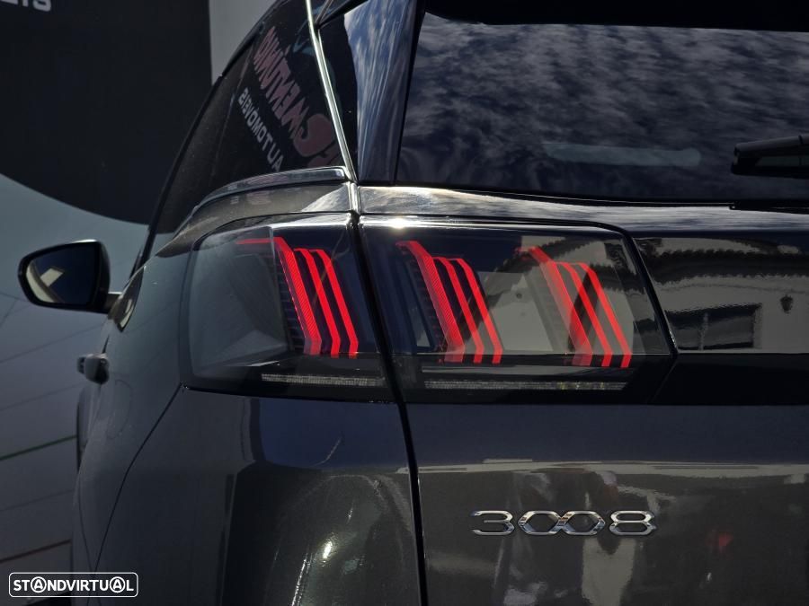 Peugeot 3008 1.5 BlueHDi GT EAT8 - 11