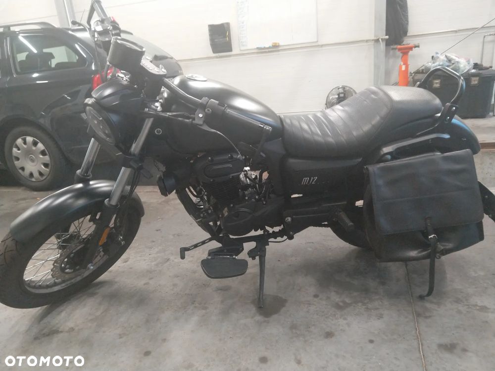 Junak M12 - 9