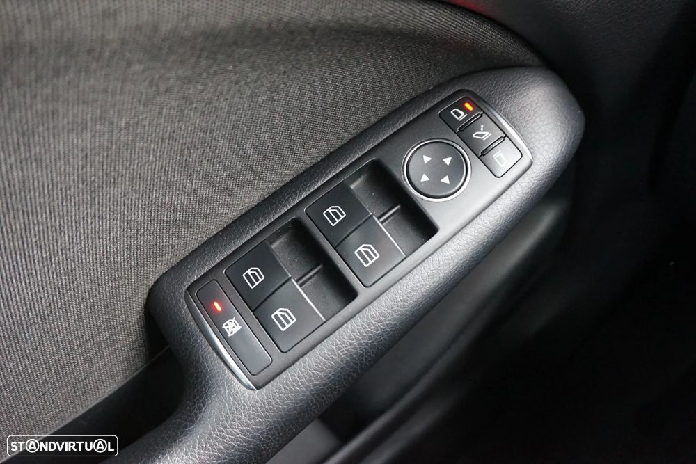 Mercedes-Benz B 180 CDi BlueEfficiency - 36