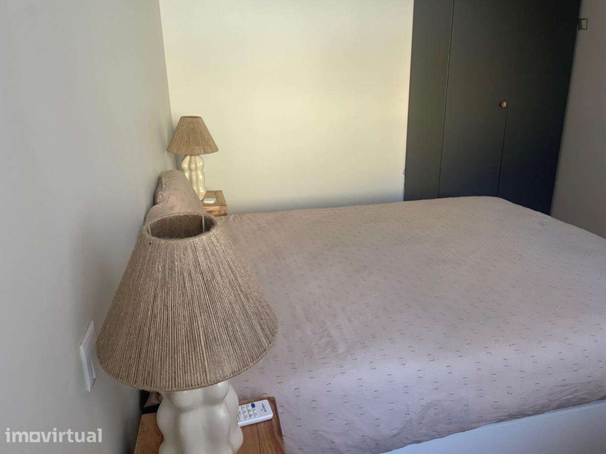 Quarto - localizado em Cedofeita Porto - Grande imagem: 4/38