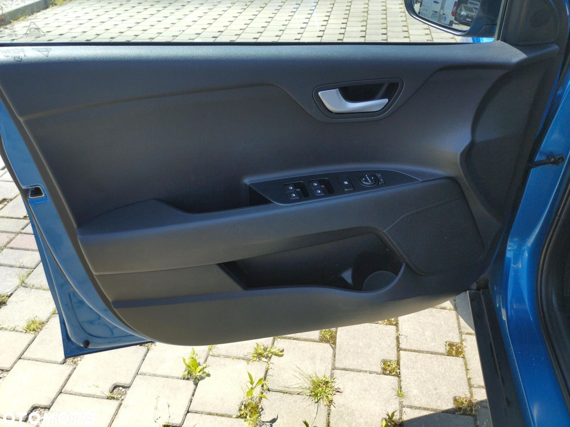 Kia Stonic 1.2 L Business Line - 14