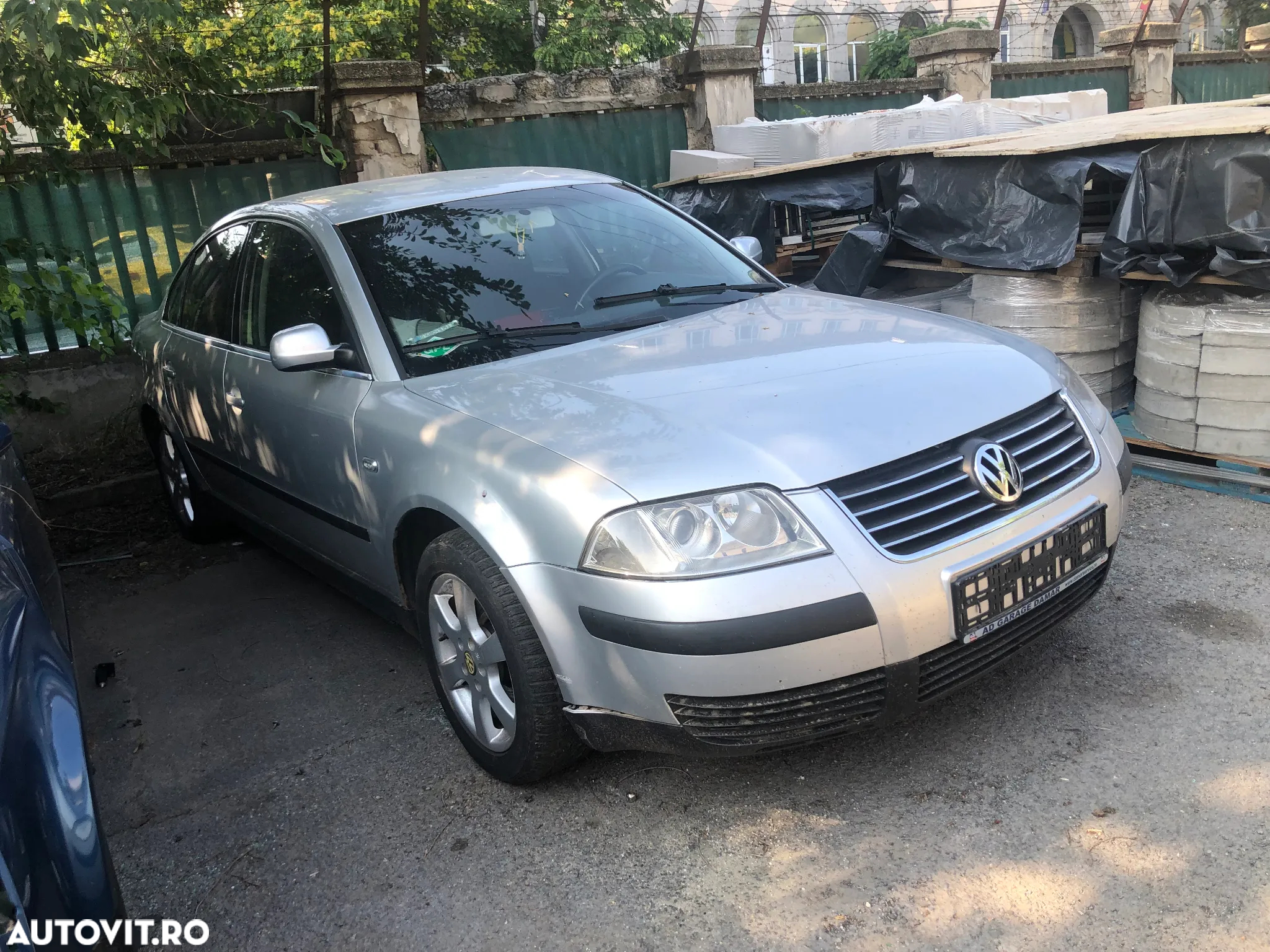 Dezmembrez VW Passat B5.5  gri argintiu 2003 1.8 benzina - 2