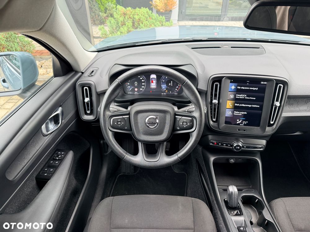 Volvo XC 40 T3 Momentum Core - 18