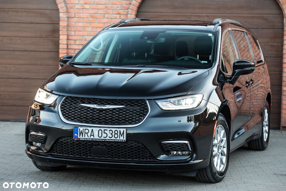 Chrysler Pacifica - 6
