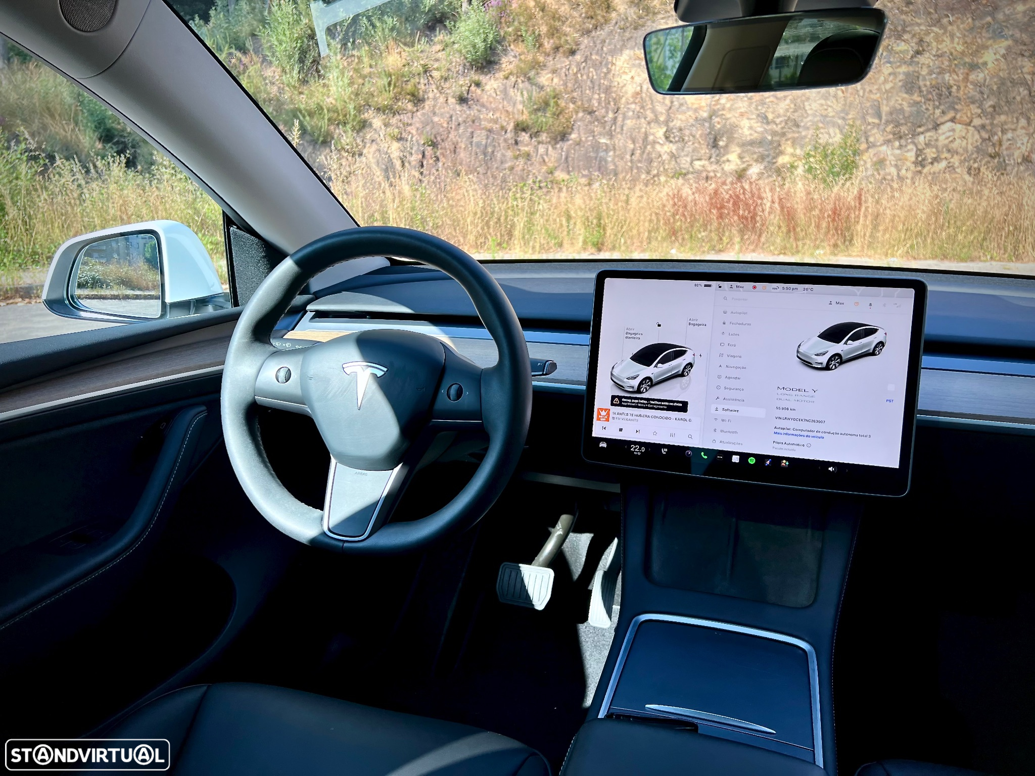 Tesla Model Y Long Range Dual Motor AWD - 9