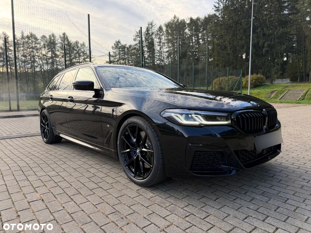 BMW Seria 5 520d xDrive mHEV M Sport sport - 3