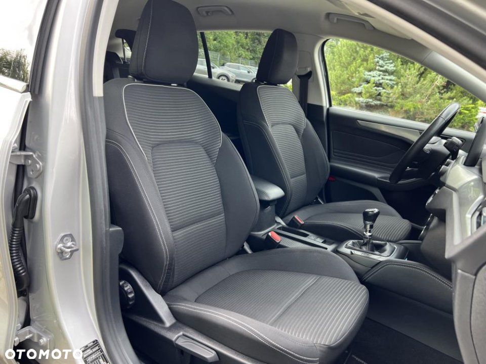 Ford Focus - 21