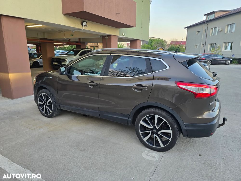 Nissan Qashqai 1.5 DCI TEKNA - 9