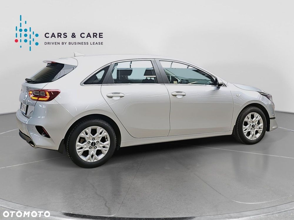 Kia Ceed 1.5 T-GDI M - 23