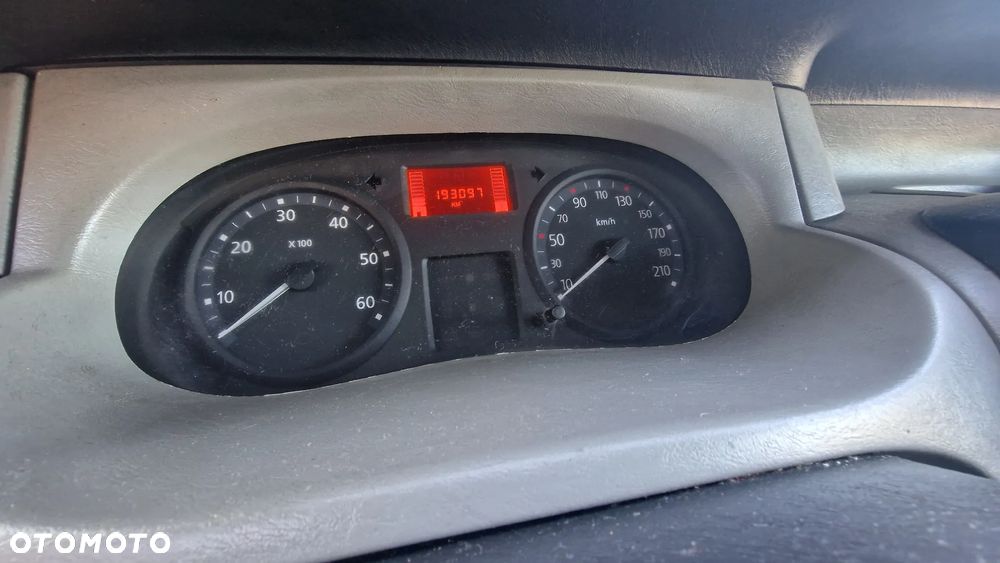 Renault Trafic II - 1