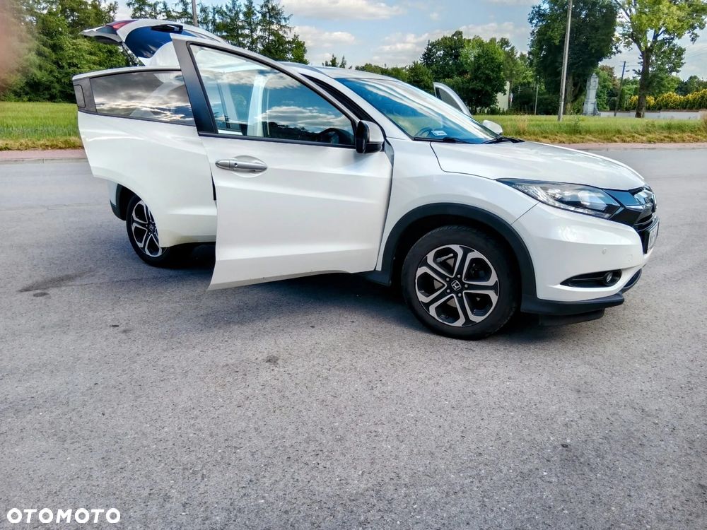 Honda HR-V 1.5 Executive (ADAS) CVT - 2