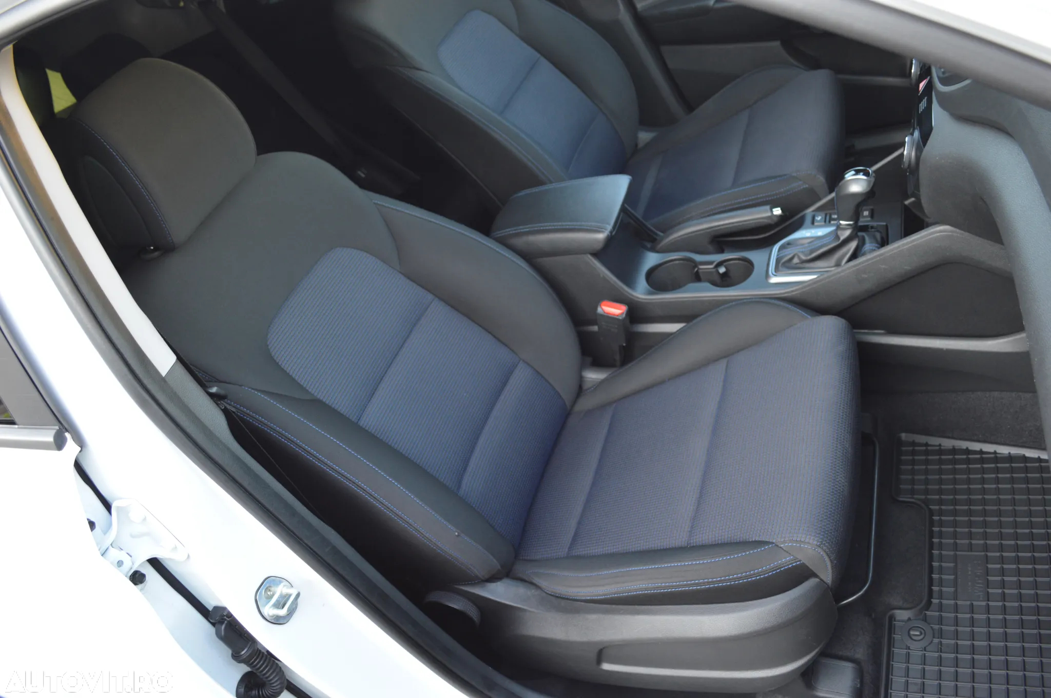 Hyundai Tucson blue 1.7 CRDi 2WD DCT Passion - 27