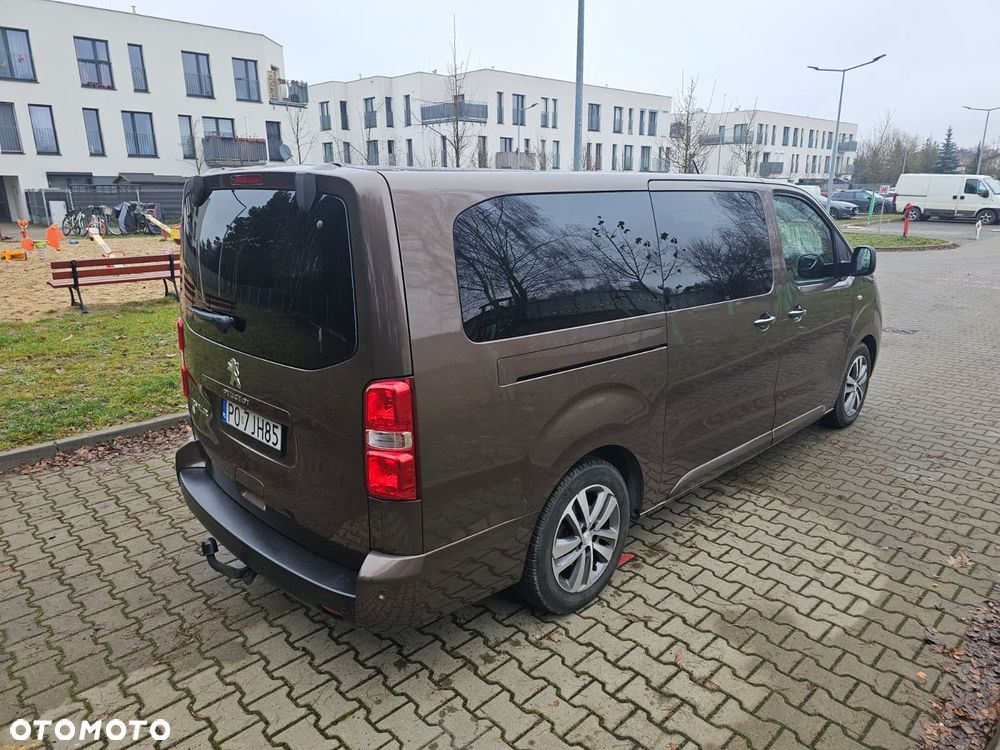 Peugeot Traveller 2.0 BlueHDi Long Business - 7