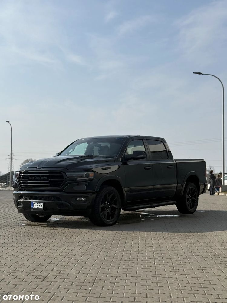 RAM 1500 Crew Cab Laramie - 3