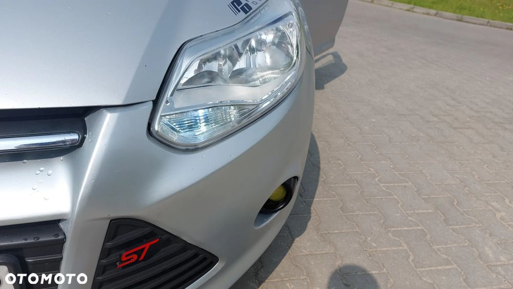 Ford Focus Turnier 1.6 TDCi DPF Titanium - 30