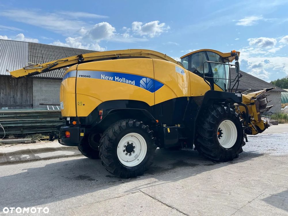 New Holland FR9040 - 3