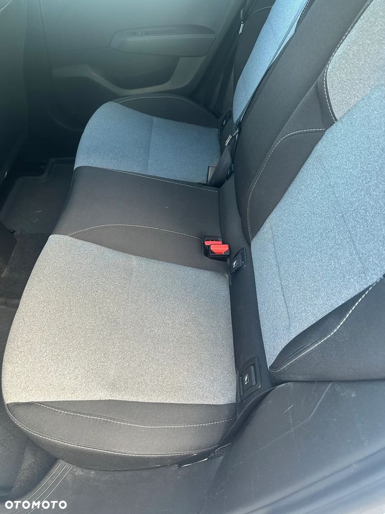 Renault Clio 1.0 TCe Evolution - 23