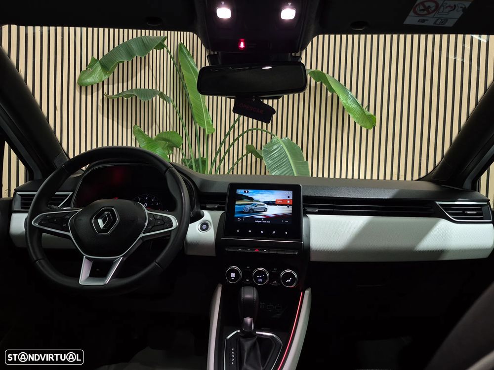 Renault Clio TCe 90 CVT TECHNO - 8