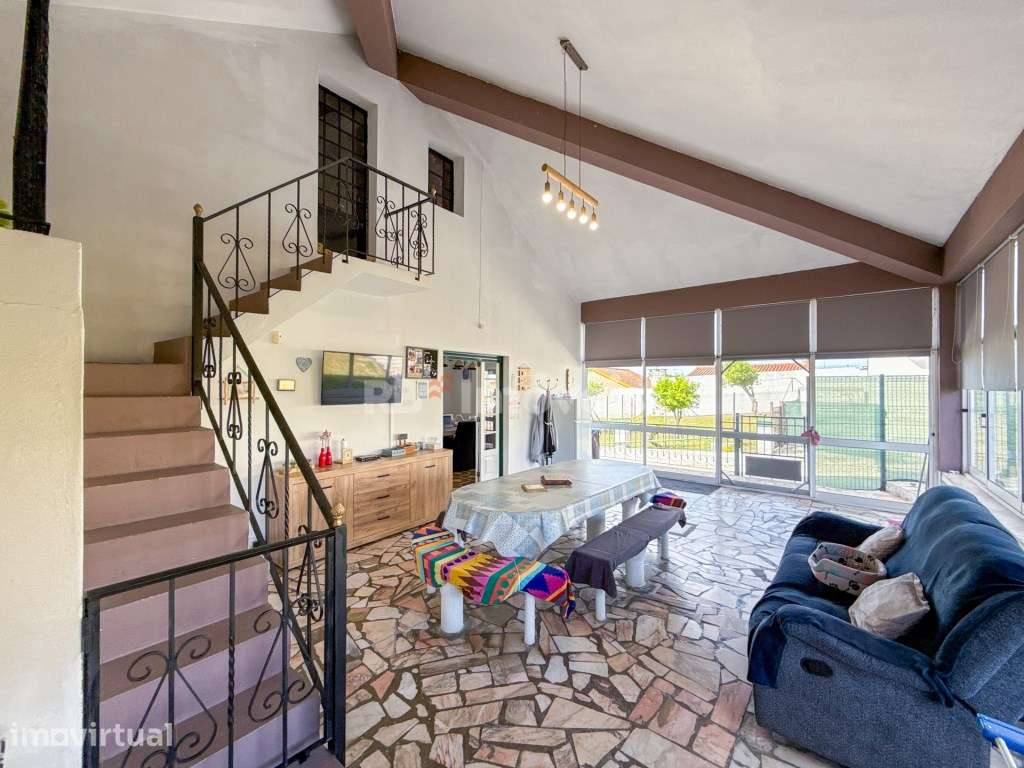 Moradia T5+1 com terreno, piscina e garagem em Delongo - Paialvo - Grande imagem: 5/60