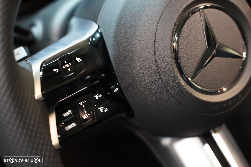 Mercedes-Benz C 300 d AMG Line - 9