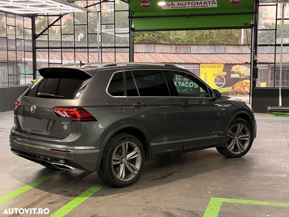 Volkswagen Tiguan - 22