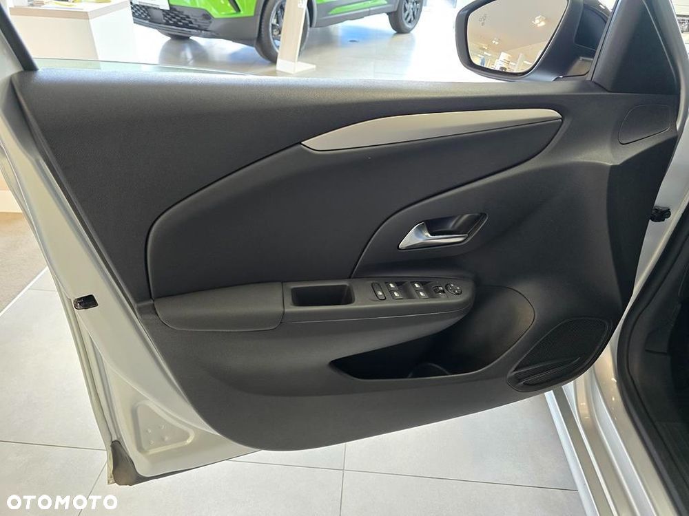 Opel Corsa 1.2 GS S&S - 9