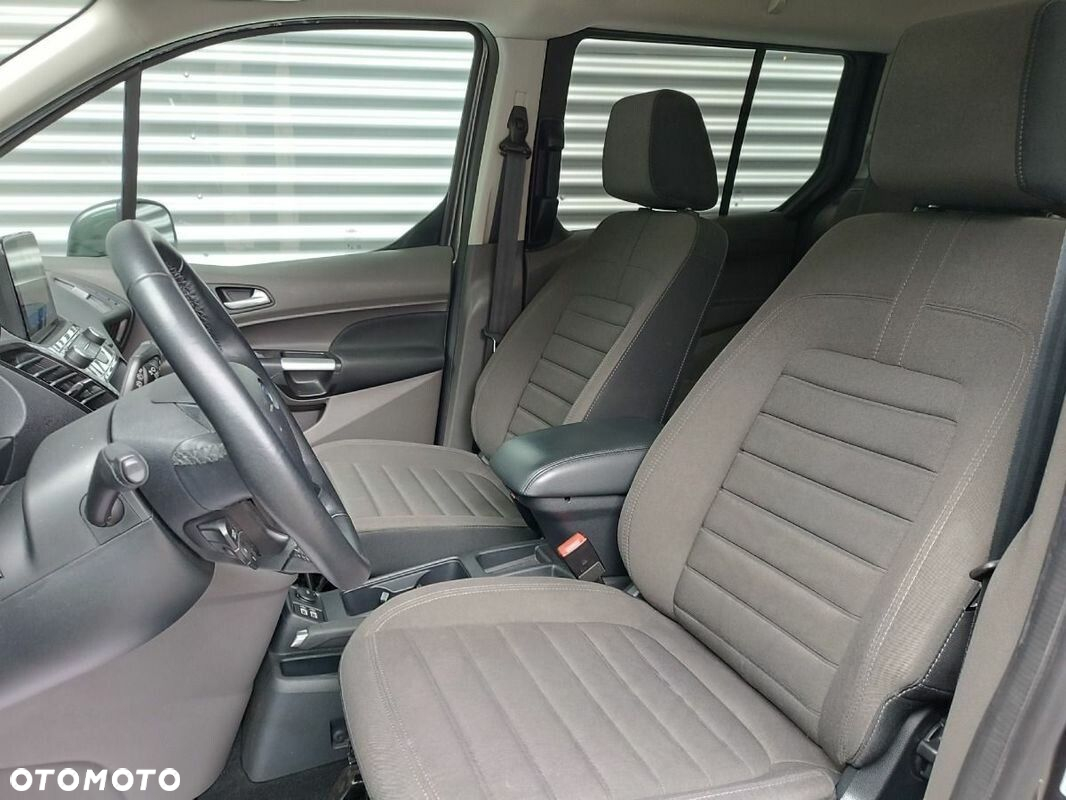 Ford Tourneo Connect - 8