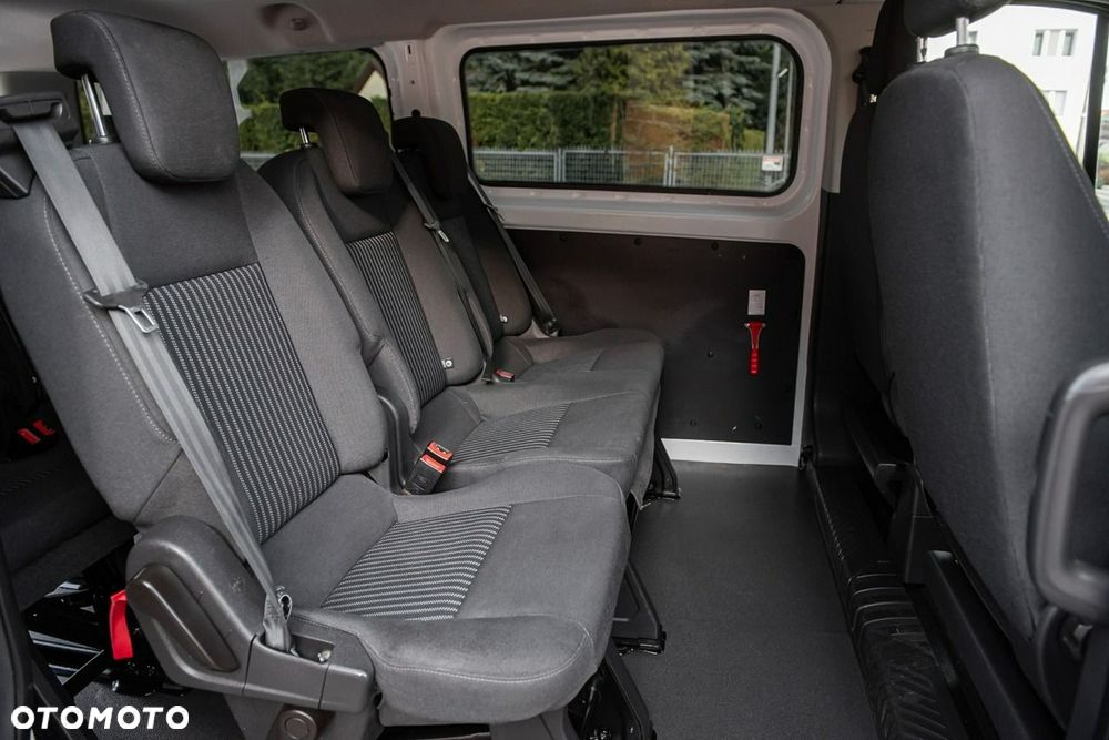 Ford Transit Custom 310 L2H1 Limited - 7