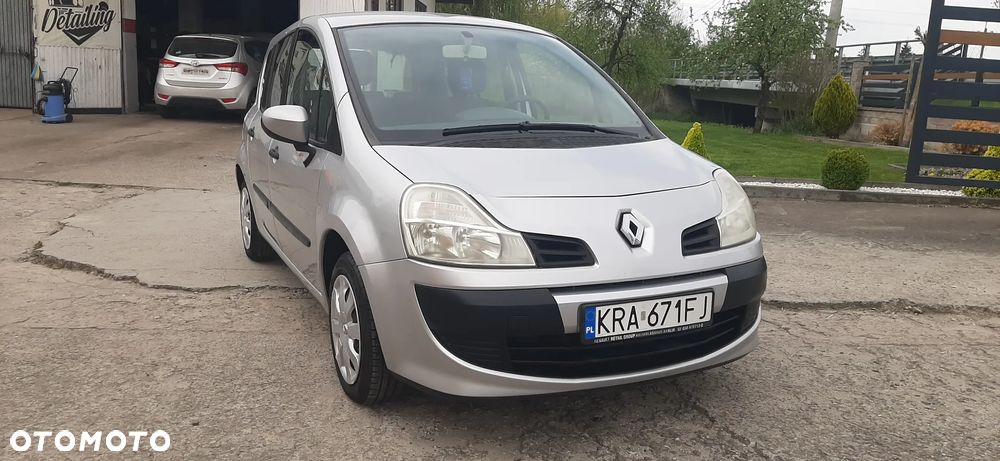 Renault Modus - 22