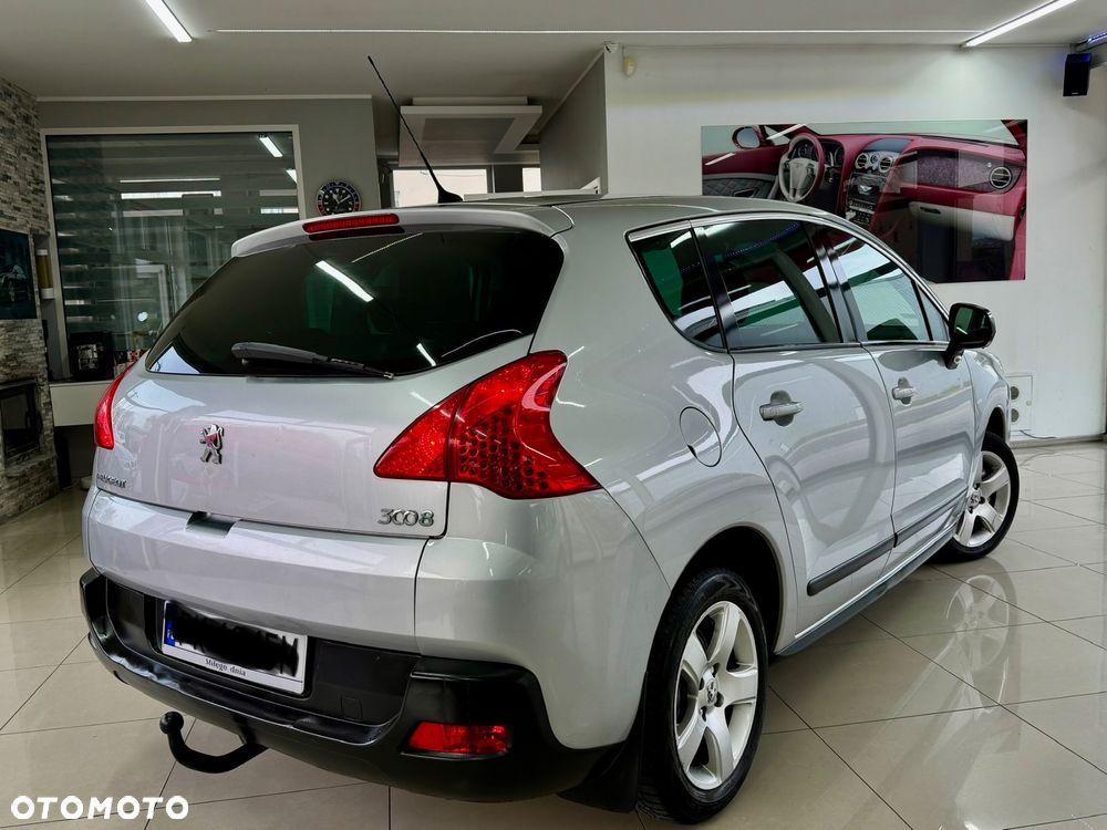 Peugeot 3008 1.6 Active - 3