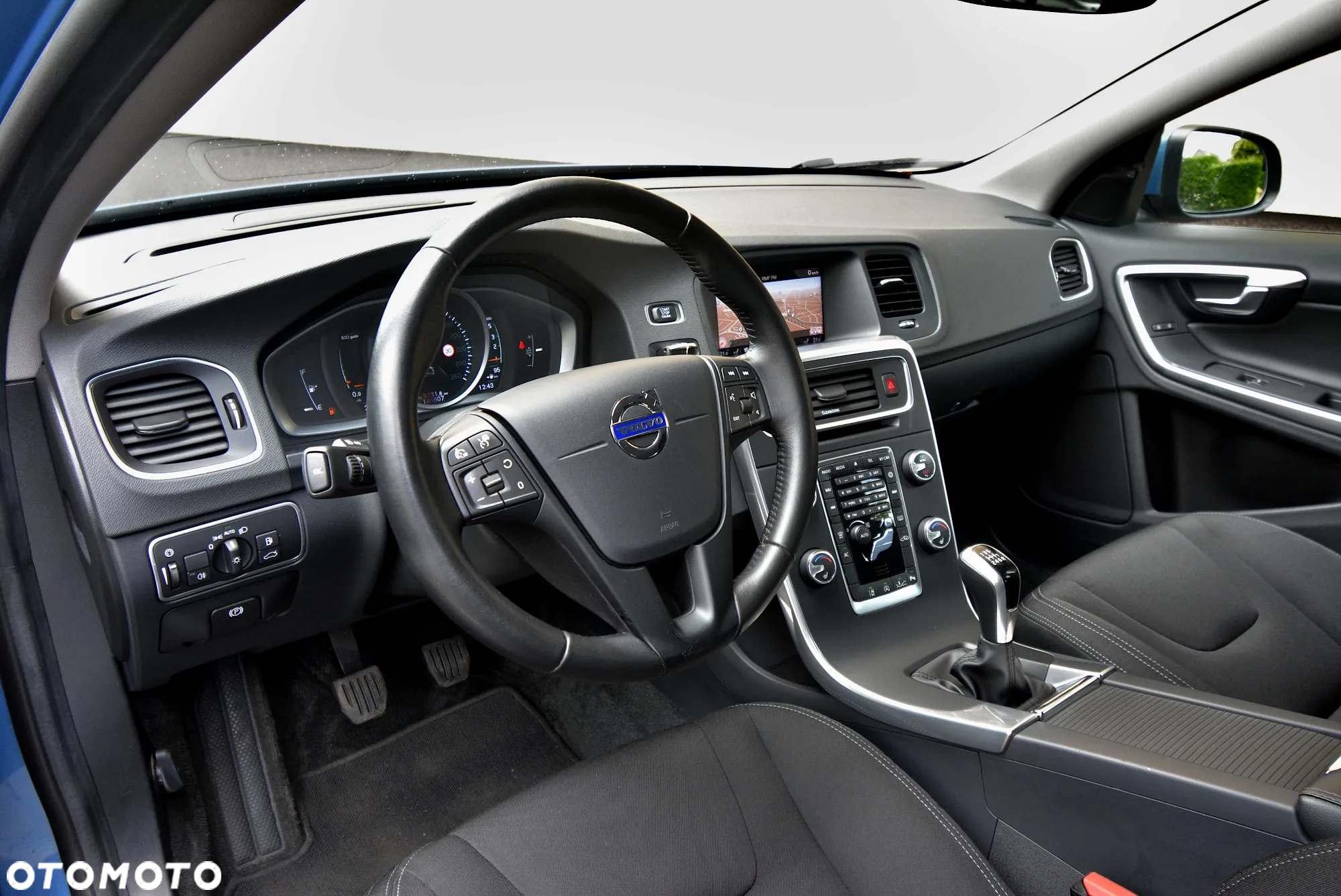 Volvo V60 D4 Linje Business - 11