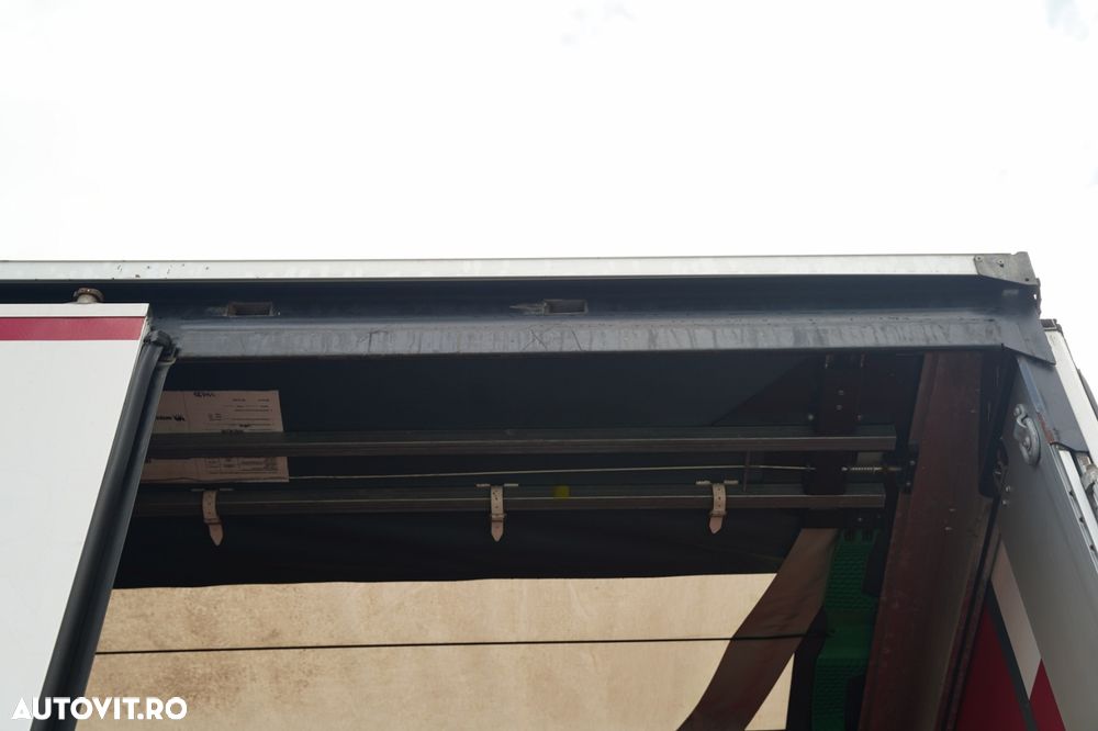 Wielton REMORCA  CU CORTINĂ / REMORCA 9 M / REMORCA CU ROTILE / ACOPERIȘ RIDICAT / ANVELOPE NOI / AXĂ RIDICATĂ - 15
