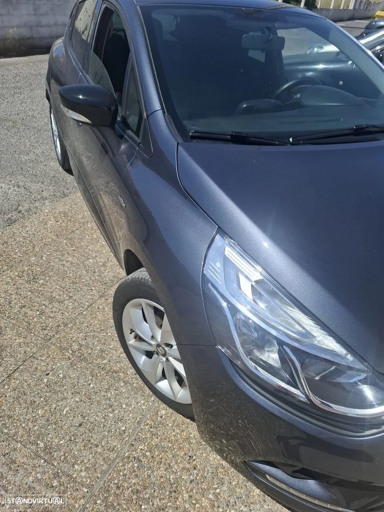 Renault Clio 2018 photo 2
