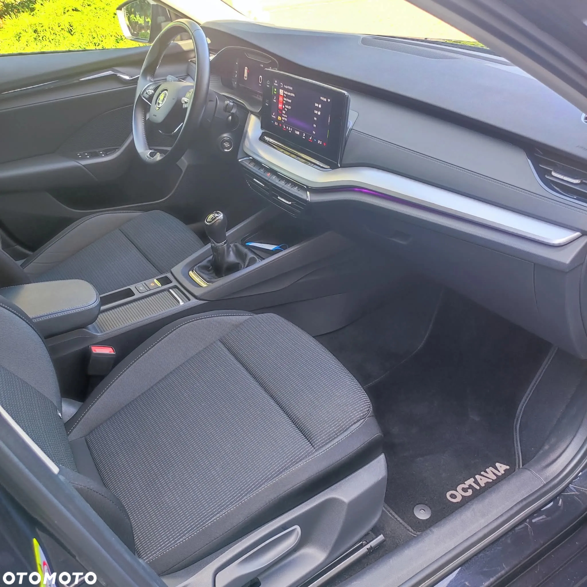 Skoda Octavia ver-2-0-tdi-ambition - 12