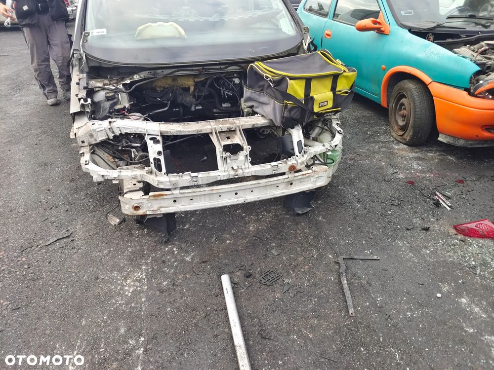 Pas przedni wzmocnienie belka Ford s Max mk1 - 1