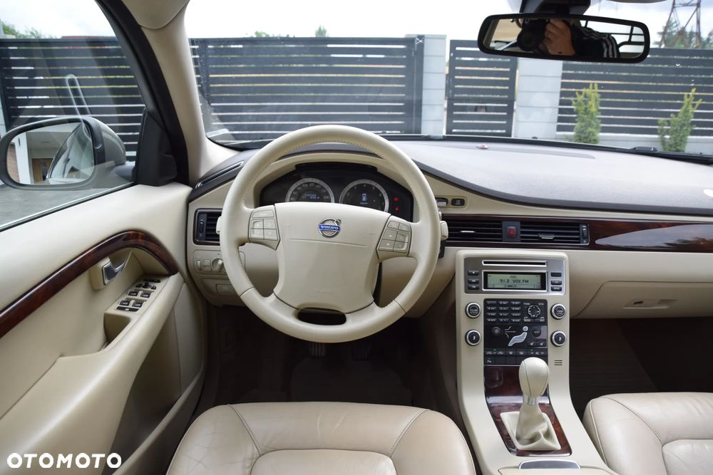 Volvo V70 - 29