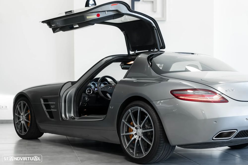 Mercedes-Benz SLS 63 AMG Standard - 6