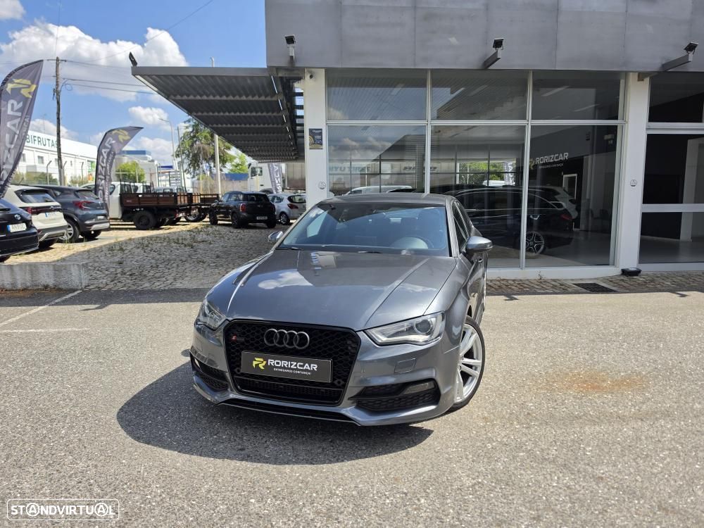 Audi A3 Limousine 1.6 TDI S-line - 2
