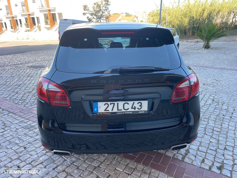 Porsche Cayenne 3.0 V6 - 8