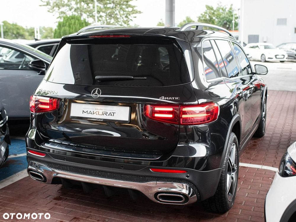 Mercedes-Benz GLB 200 d 4-Matic 8G-DCT - 6