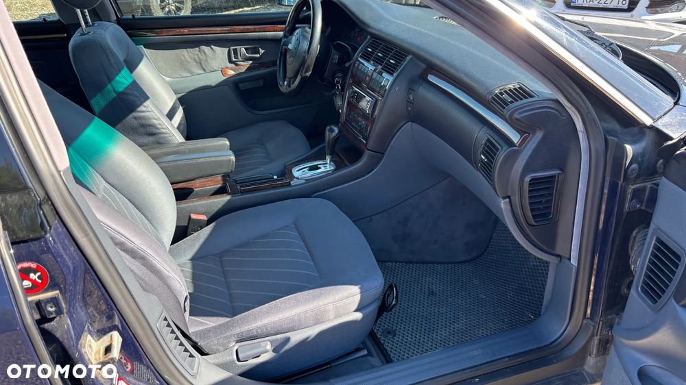 Audi A8 2.8 Tiptronic - 6