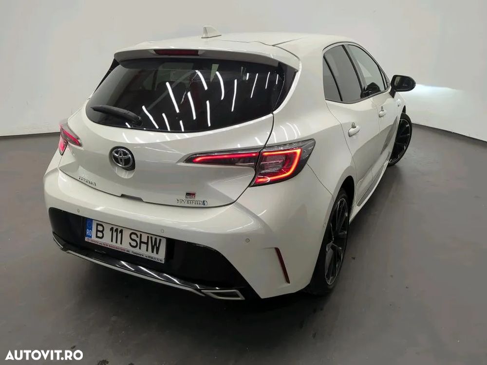 Toyota Corolla - 2