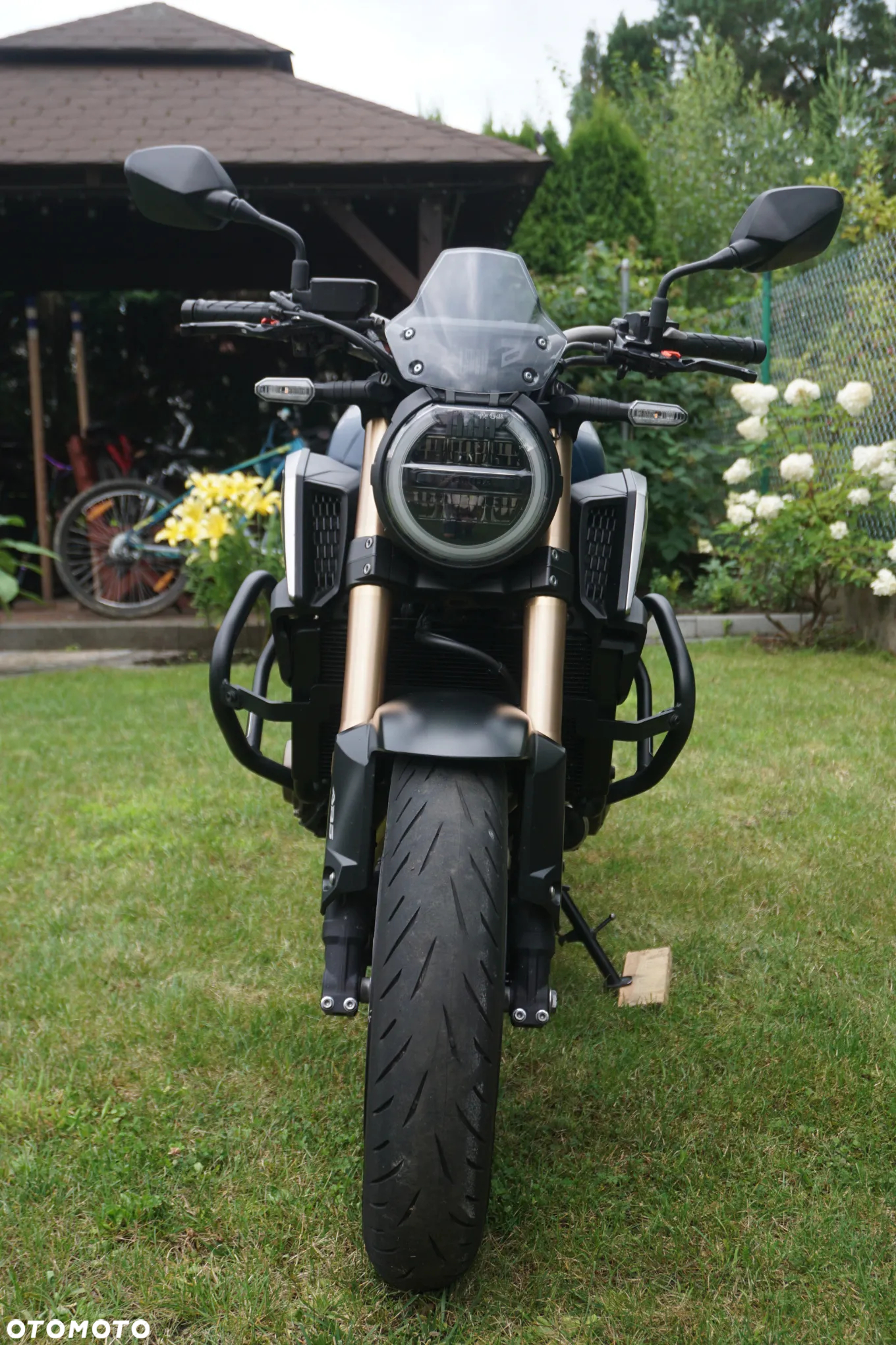 Honda CB - 20