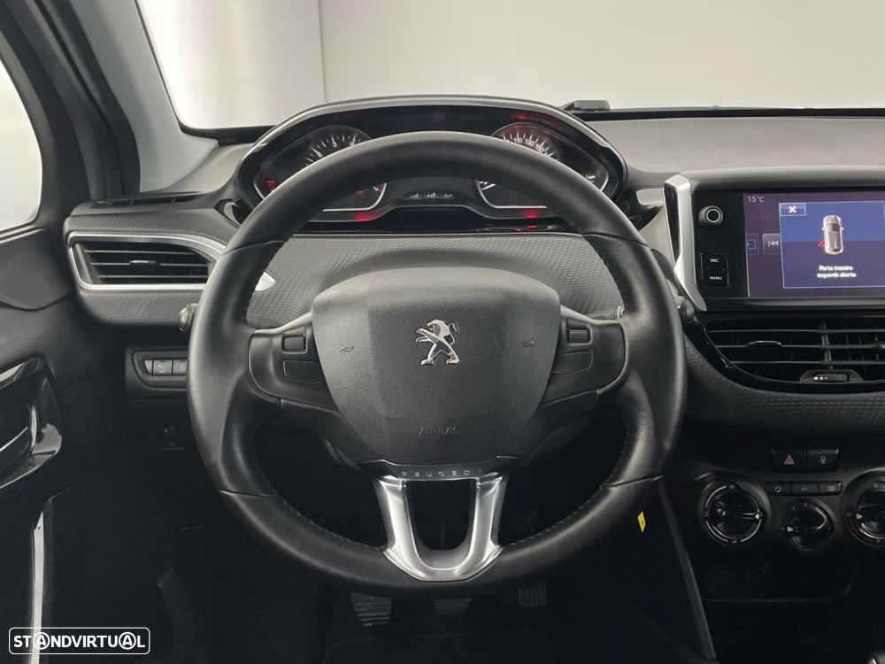 Peugeot 208 1.2 PureTech Style - 14