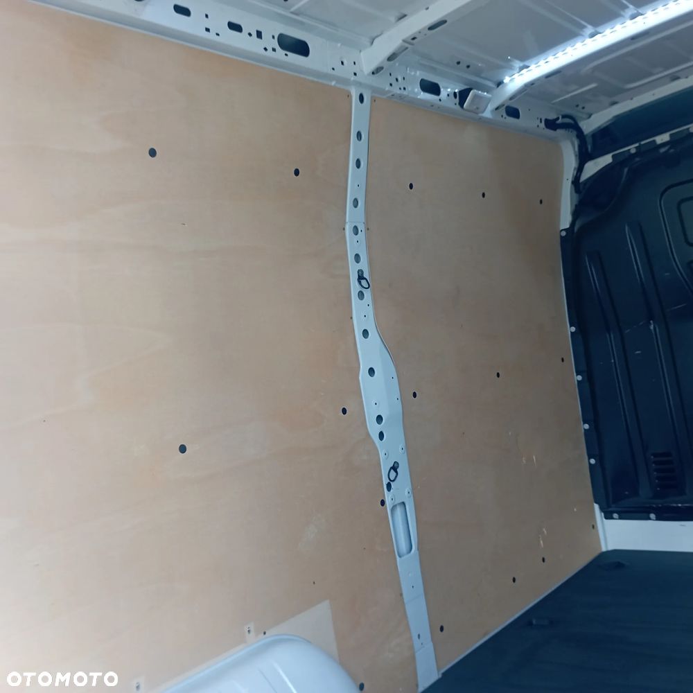 Renault Master - 22