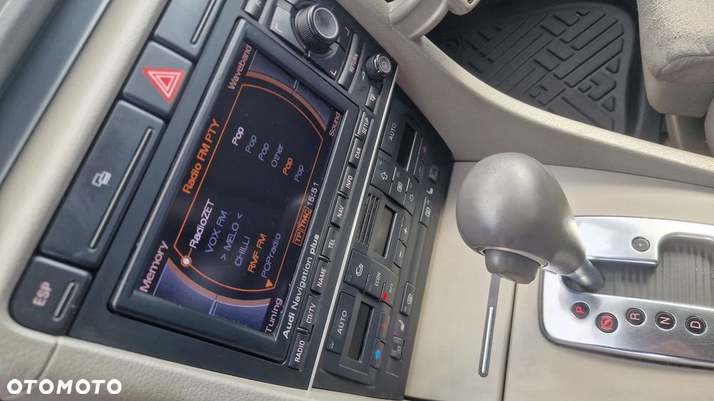 Audi A4 Limousine 2.0 T FSI multitronic - 17