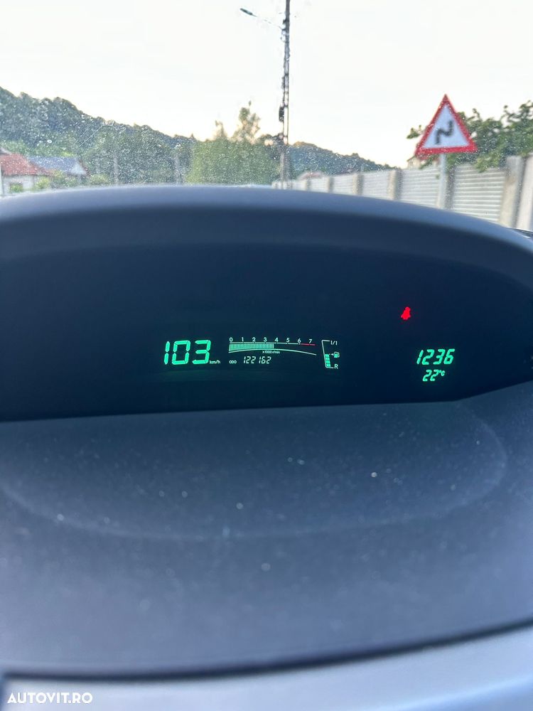 Toyota Yaris 1.3 Luna - 7