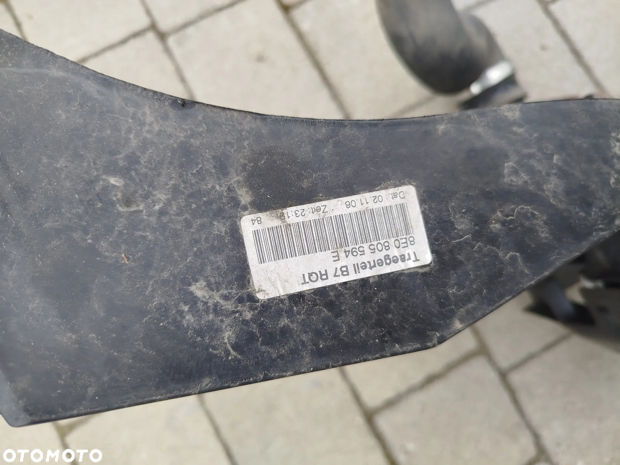 Audi A4 B7 2.0 TDI BPW pas przedni - 2