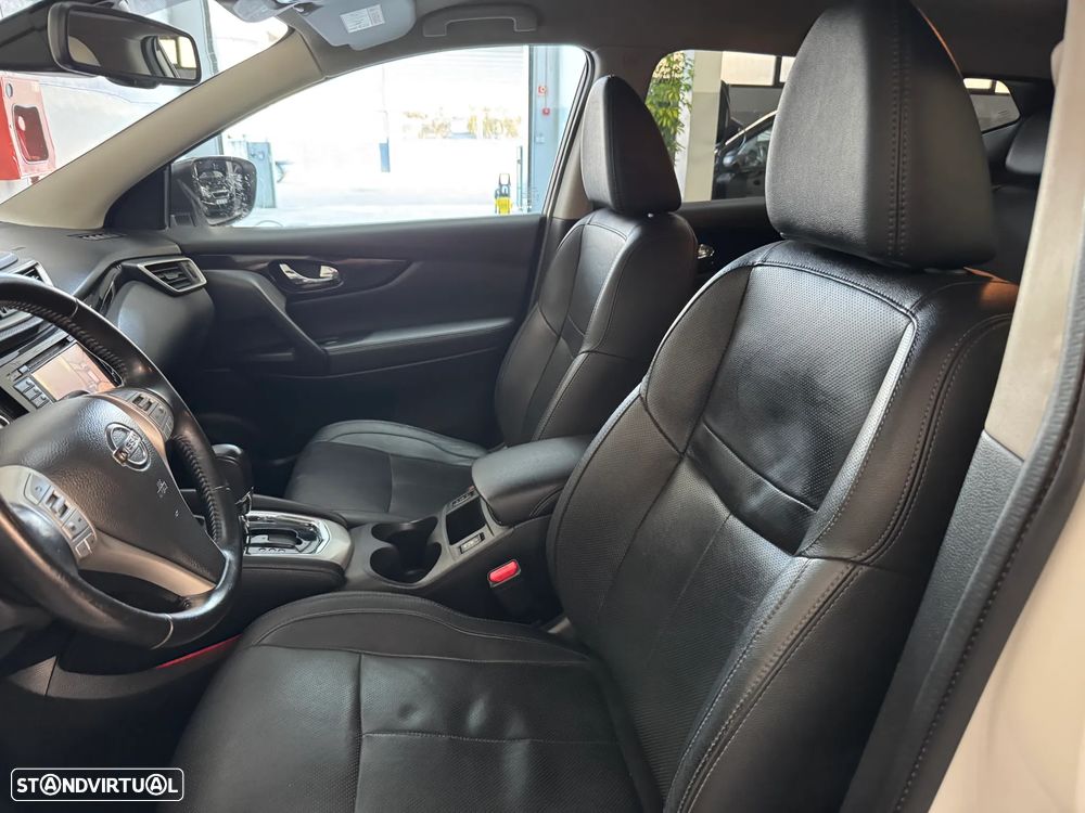 Nissan Qashqai 1.6 dCi Xtronic TEKNA - 11